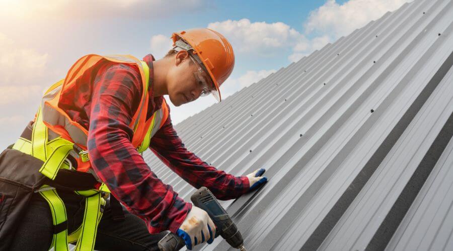 Professional Emergency Roof Repairs services in Prairie City, OR